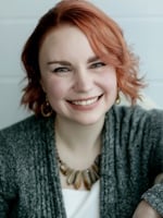 Amy Marschall Headshot